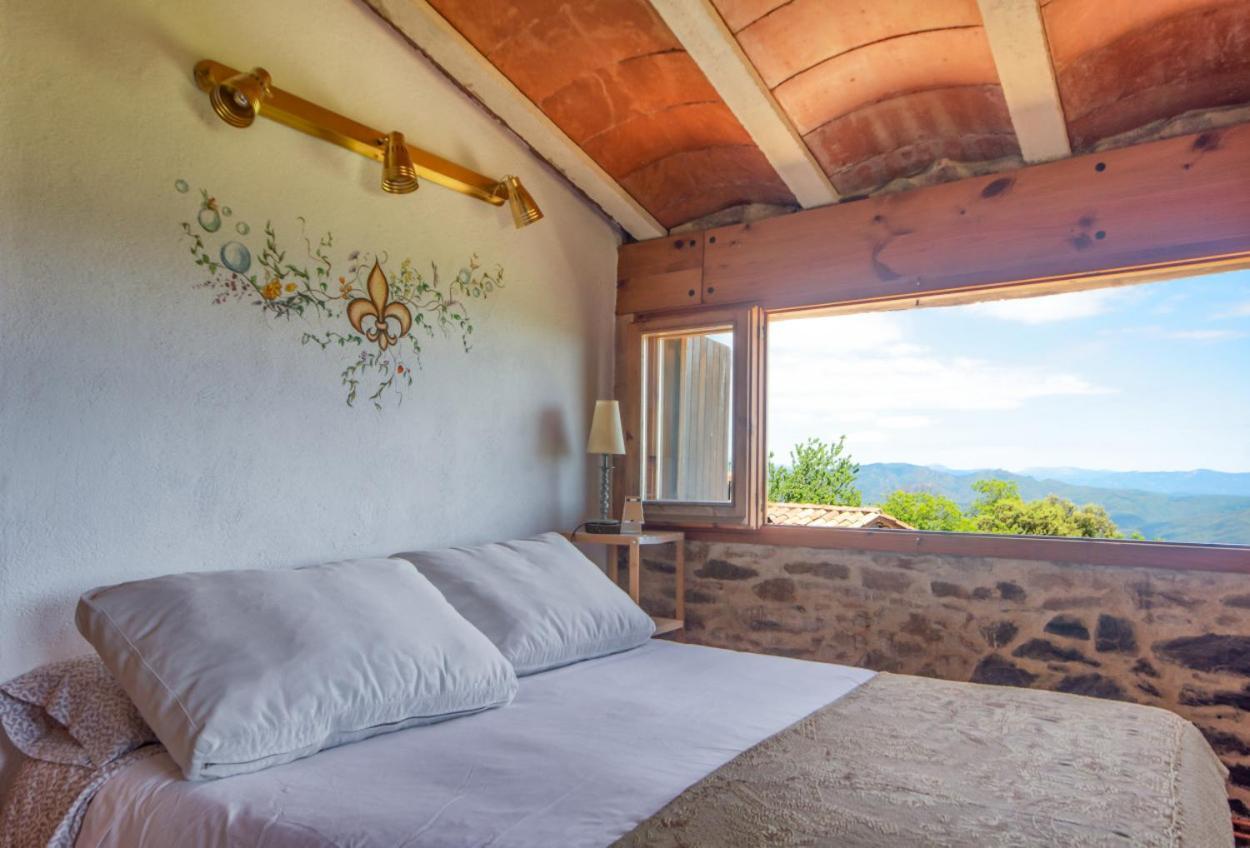 Apartamento Duplex Rural Con Chimenea Y Vistas Panoramicas Desde La Cama Sant Marti Sacalm Bagian luar foto